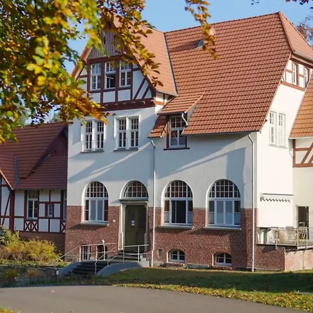 Parkresidenz Lychen, 3 Lychen