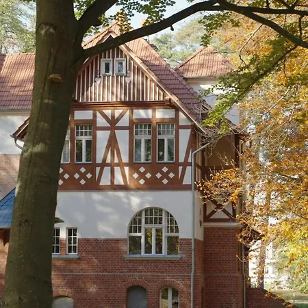 Parkresidenz Lychen, 3